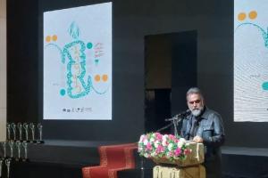 آرش زینال خیری 
